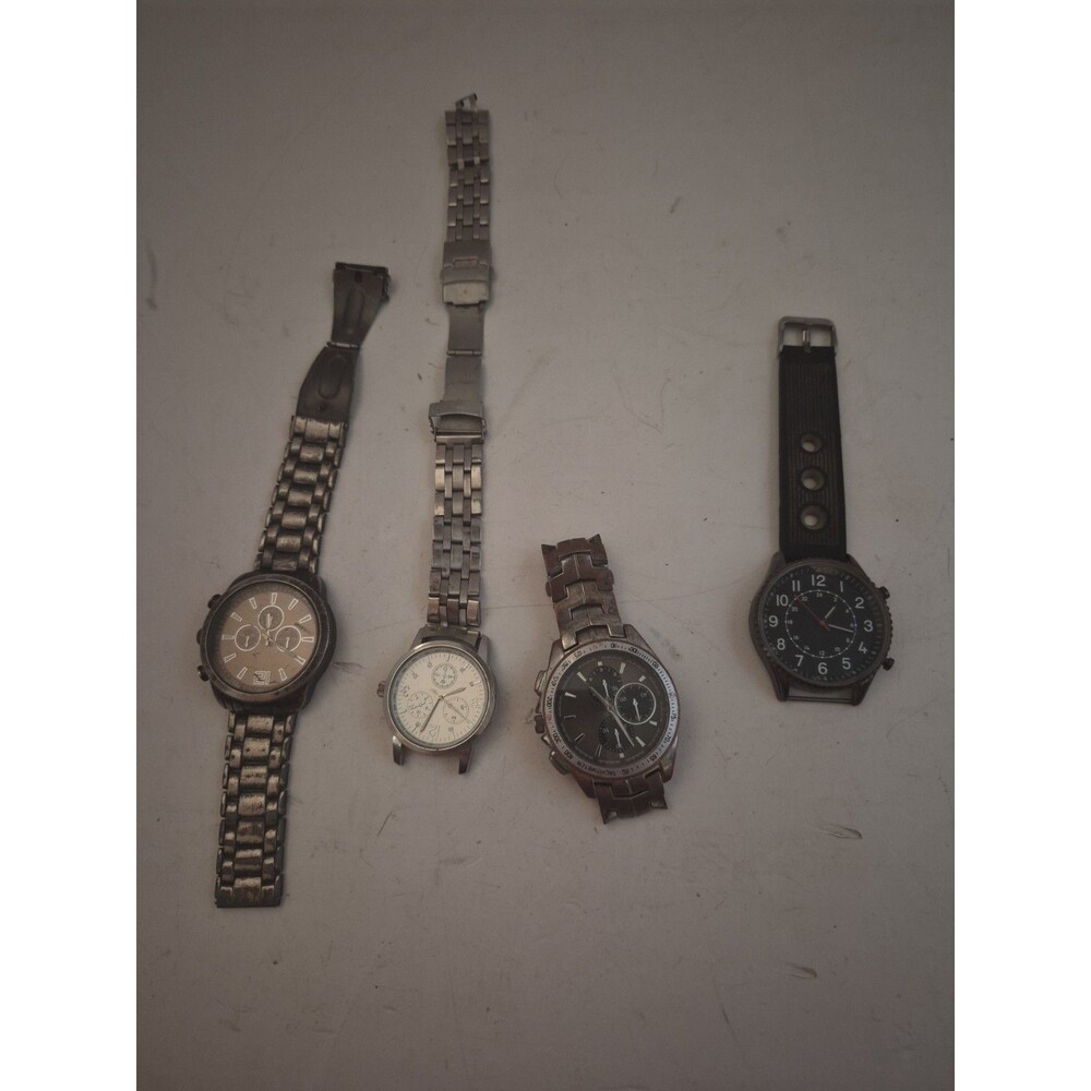 Japan Movement Lot Of 4 Men's Watches In Need Of Minor Repairs